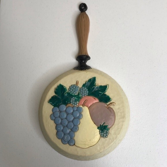 Vintage Floral Coffee Pot Fruit Frying Pan Wall Hangers Made In USA MCMXCV 1995 - Picture 3 of 13